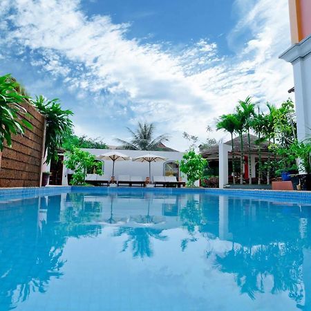 Mae Yu Lim Boutique Hotel Siem Reap Bagian luar foto