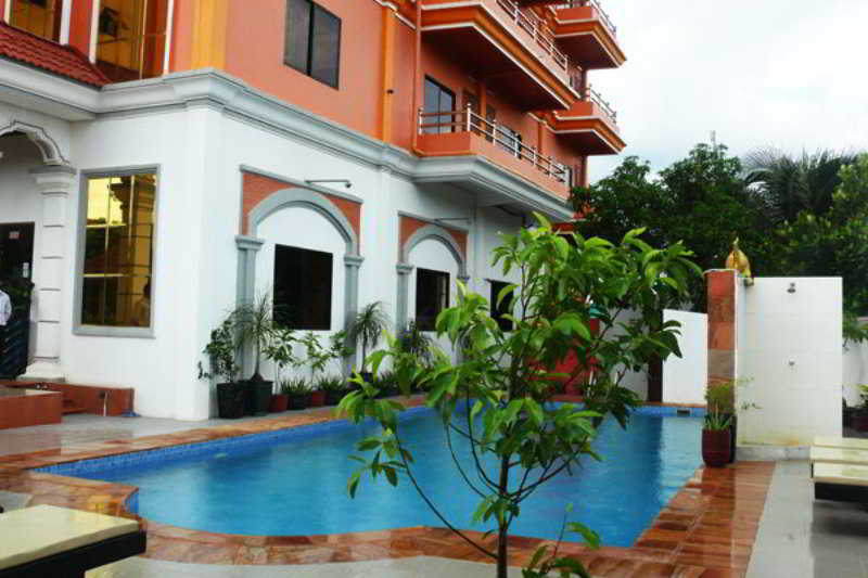 Mae Yu Lim Boutique Hotel Siem Reap Bagian luar foto