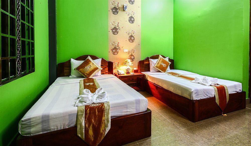 Mae Yu Lim Boutique Hotel Siem Reap Bagian luar foto