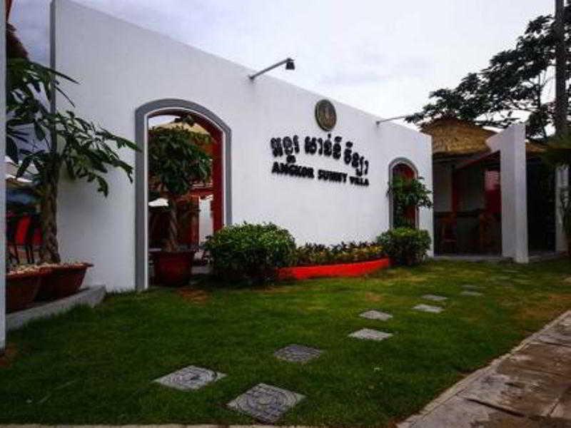 Mae Yu Lim Boutique Hotel Siem Reap Bagian luar foto
