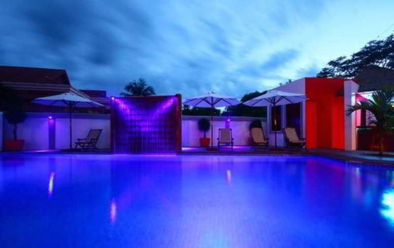 Mae Yu Lim Boutique Hotel Siem Reap Bagian luar foto