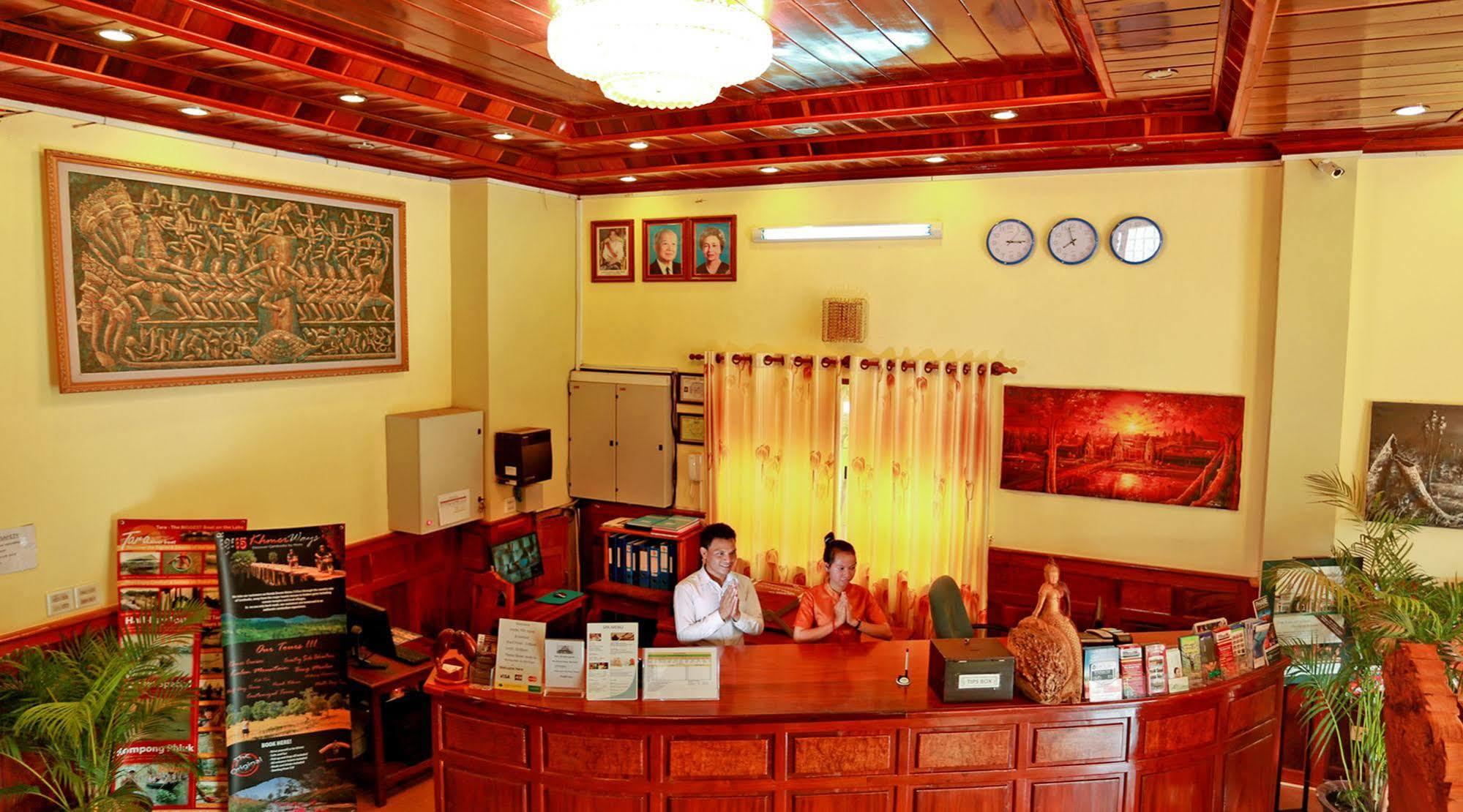 Mae Yu Lim Boutique Hotel Siem Reap Bagian luar foto