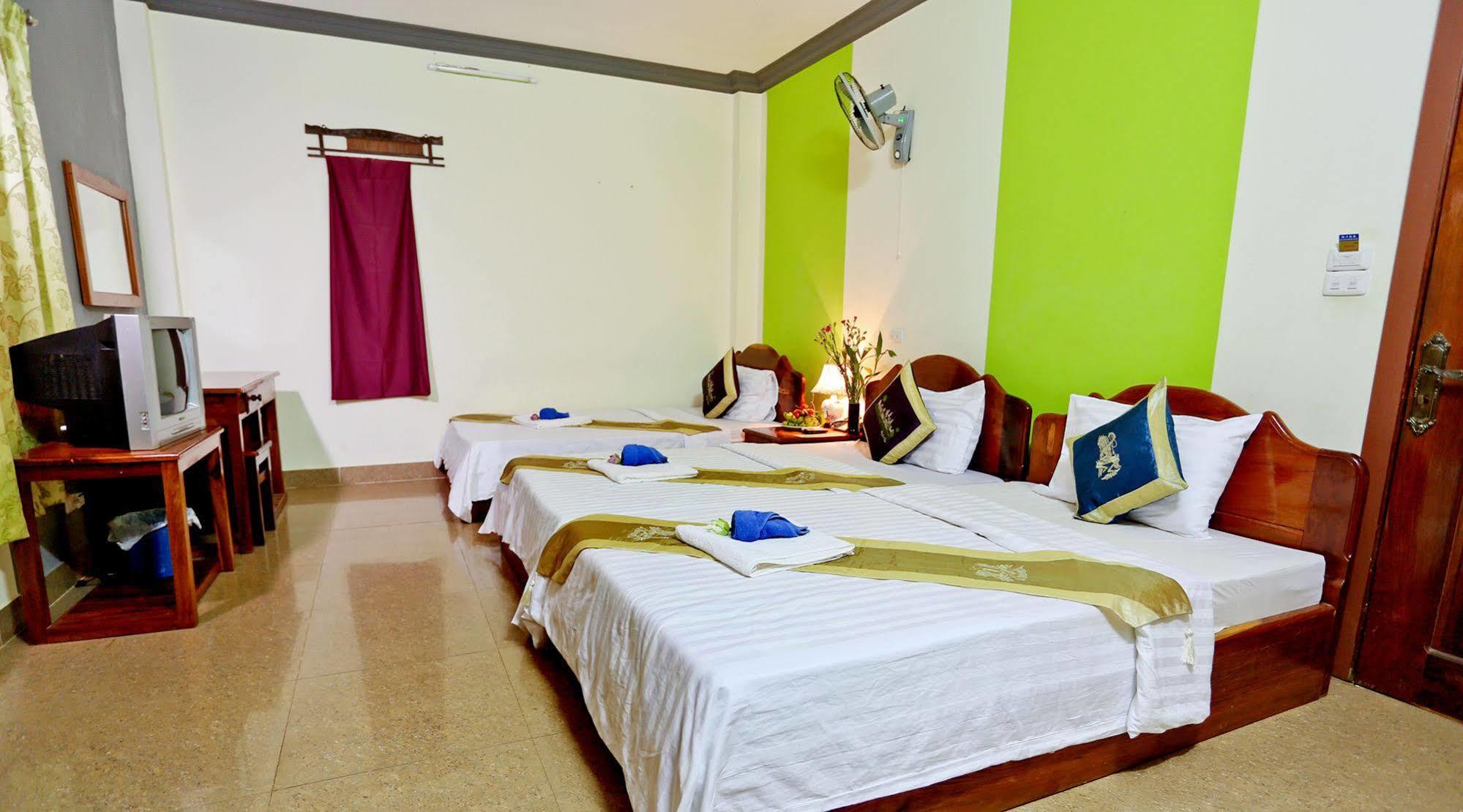 Mae Yu Lim Boutique Hotel Siem Reap Bagian luar foto