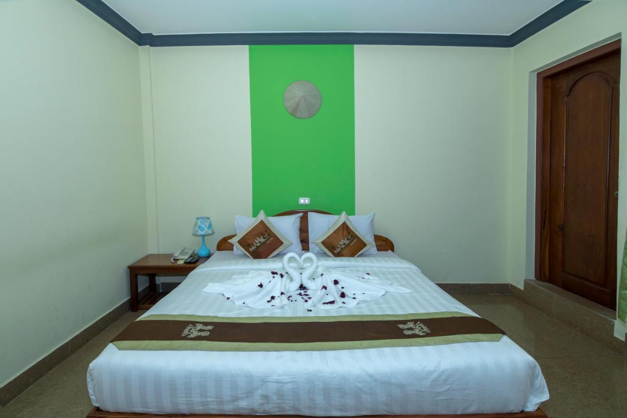Mae Yu Lim Boutique Hotel Siem Reap Bagian luar foto