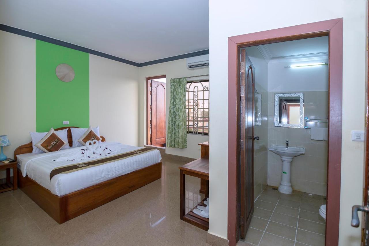 Mae Yu Lim Boutique Hotel Siem Reap Bagian luar foto