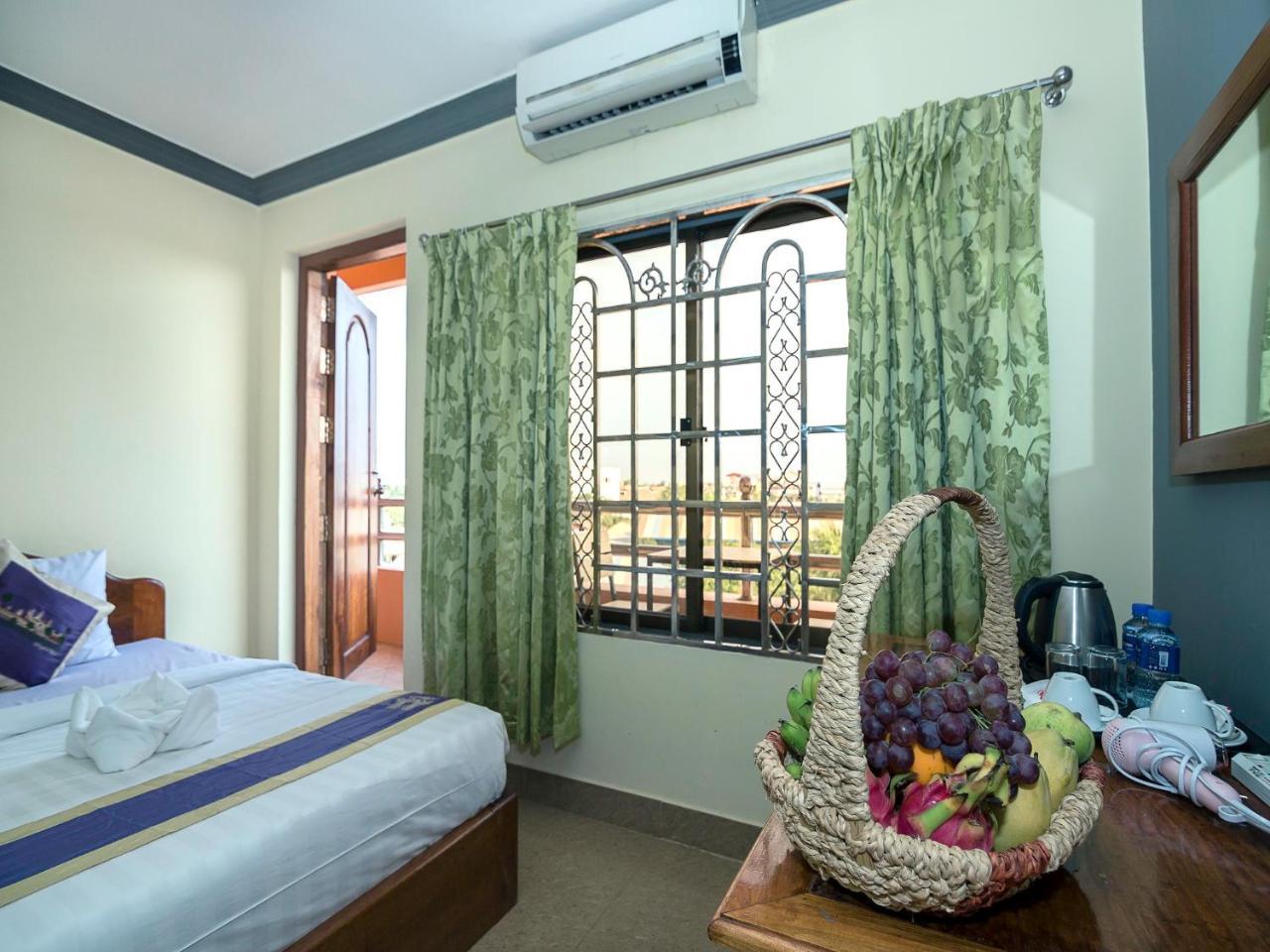 Mae Yu Lim Boutique Hotel Siem Reap Bagian luar foto